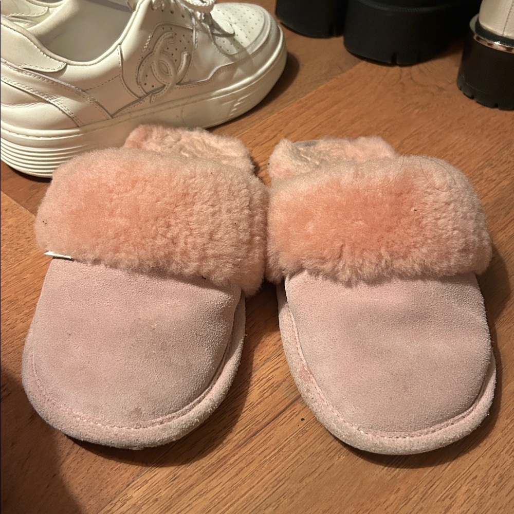 Jacques Levine Pink Women's Slippers